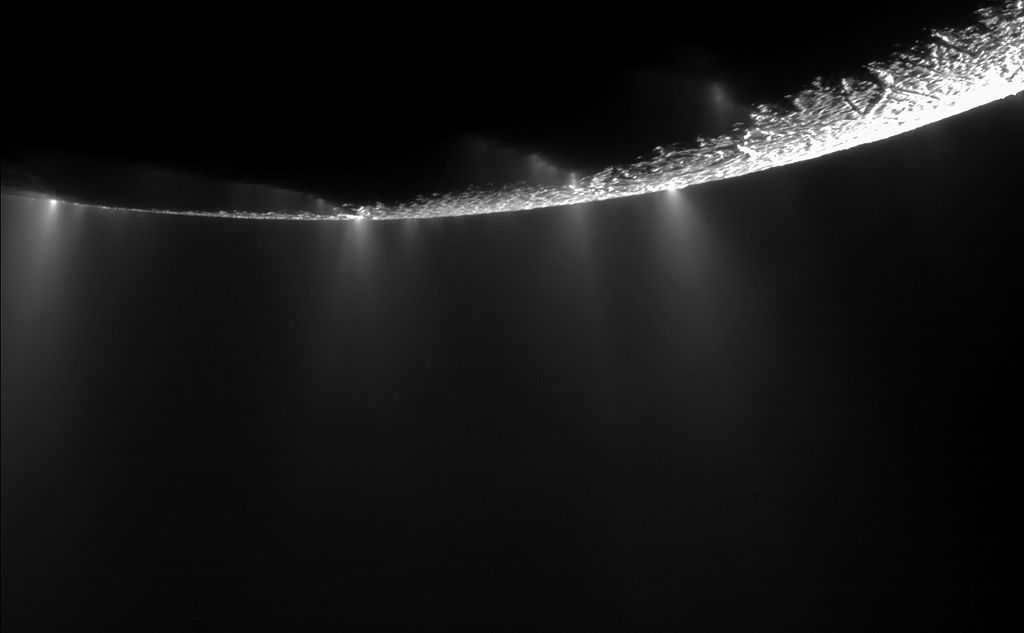 1024px-Enceladus_geysers