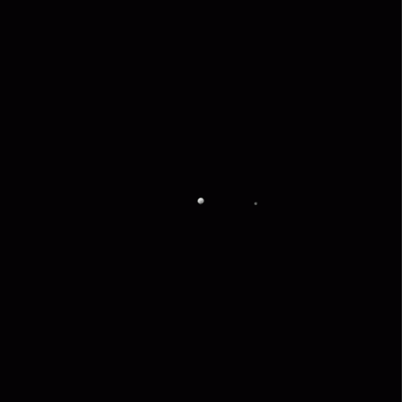 Plutón y Caronte vistos por la cámara LORRI el 30 de junio (NASA).