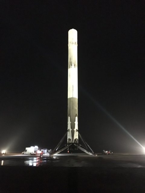 La primera etapa tras el aterrizaje (SpaceX).