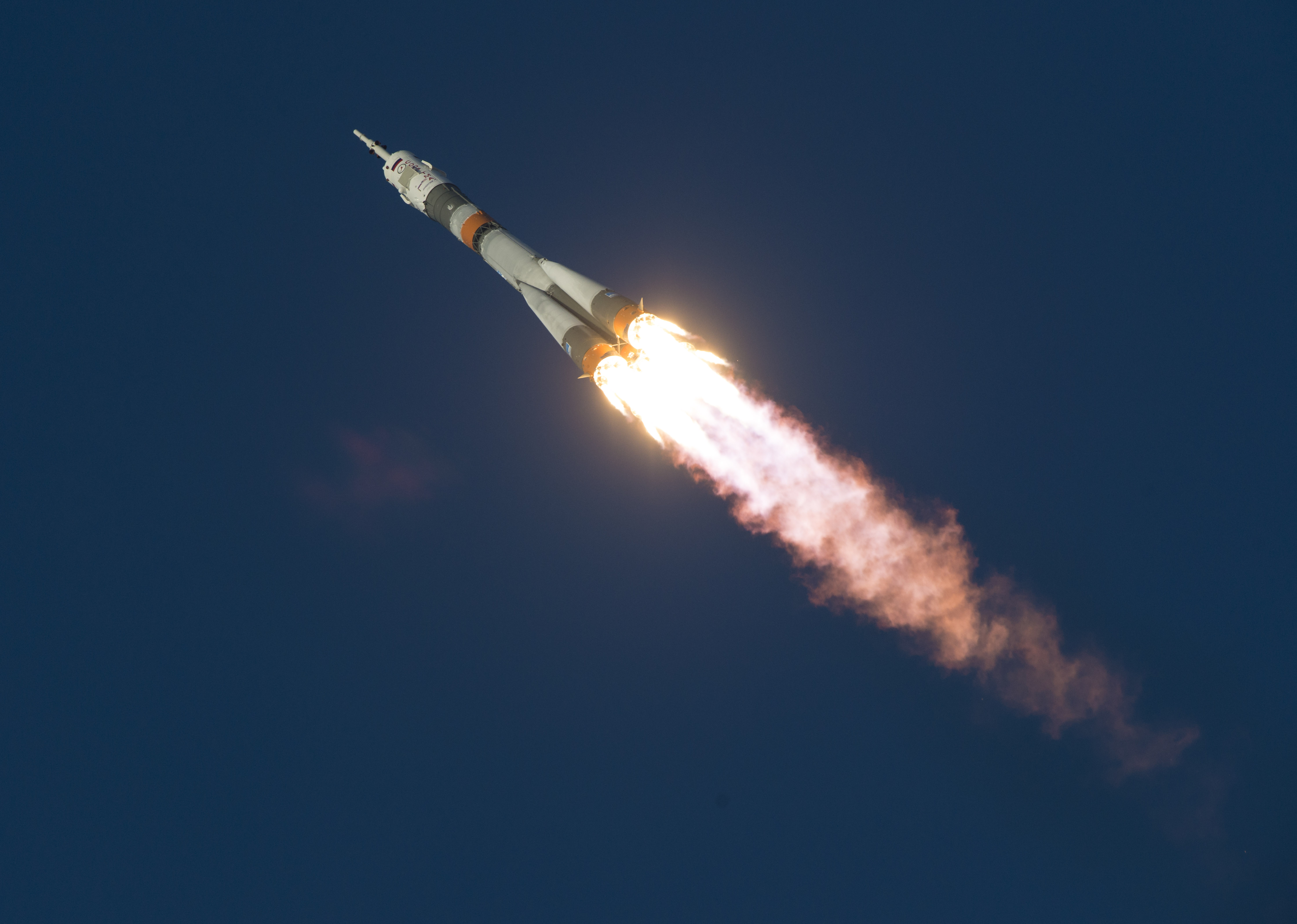 Lanzamiento de la Soyuz TMA-19M (NASA).