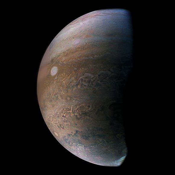 Júpiter visto por Juno el 11 de diciembre (NASA/JPL-Caltech/SwRI/MSSS/Sander Clement).