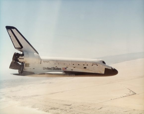 El Columbia vuelve a la Tierra tras su primera misión (NASA).