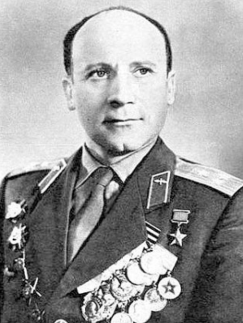 Vladímir S. Seryogin.