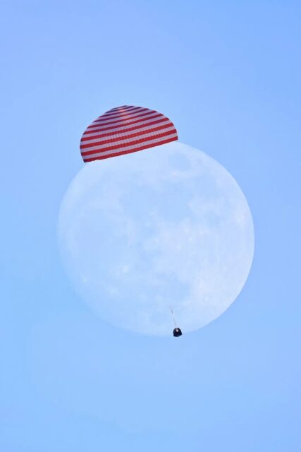 Regreso de la Shenzhou 22 con la tripulación de la Shenzhou 21
